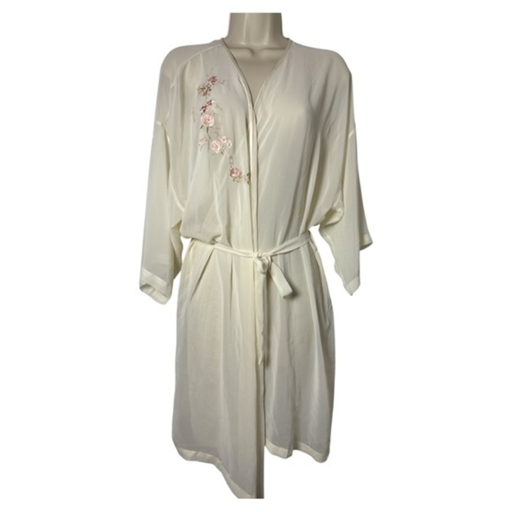 Secret Treasures Elegant Cream Kimono Robe (L) With Floral Embroidered